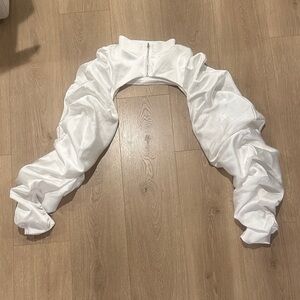 AKIRA White Ruched Sleeve Top